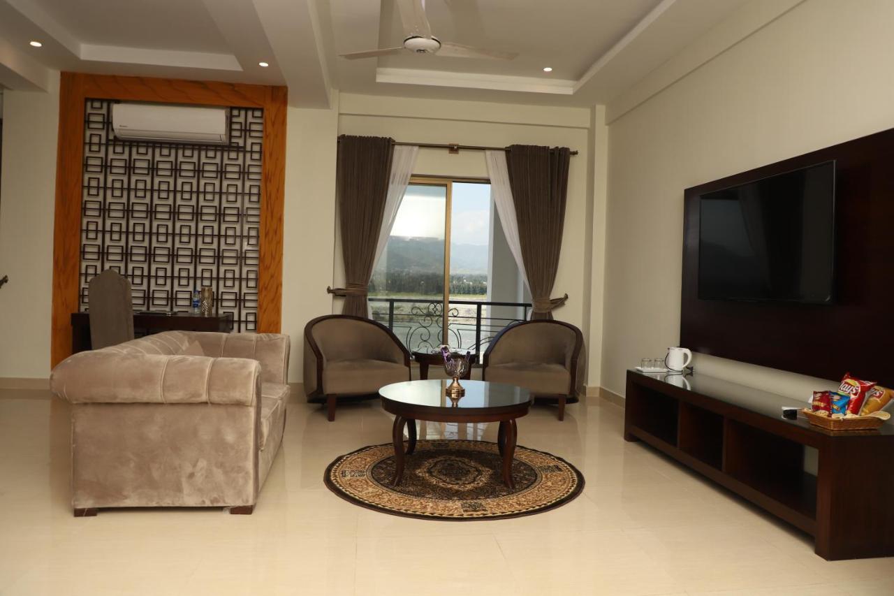 Swat Palace Hotel By Northin Mam Derai Exterior photo
